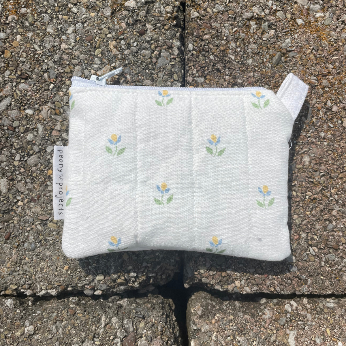 Tiny Tulip Keychain Wallet
