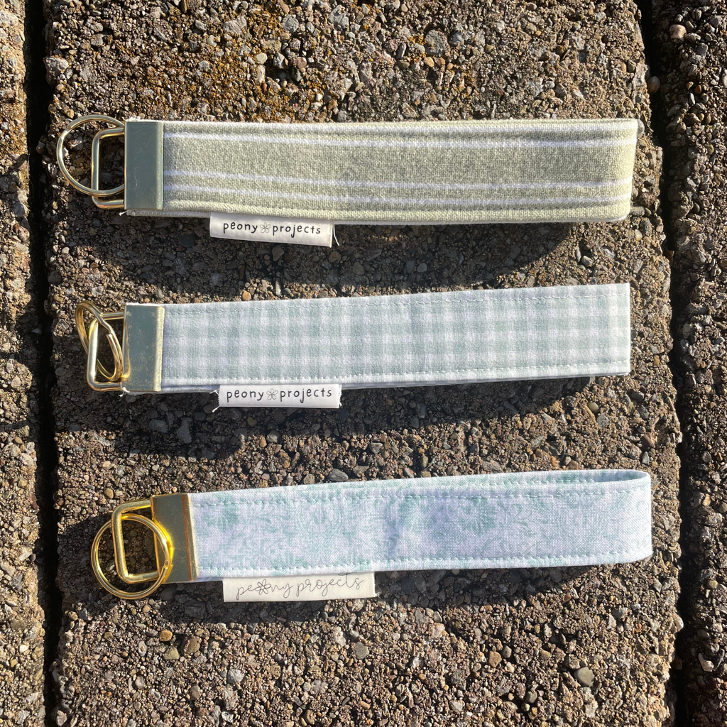 Green Gingham Keychain Wristlet